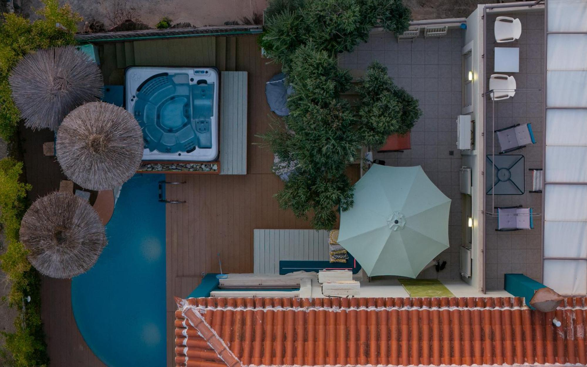 Aparthotel Sun George Finikounta Esterno foto