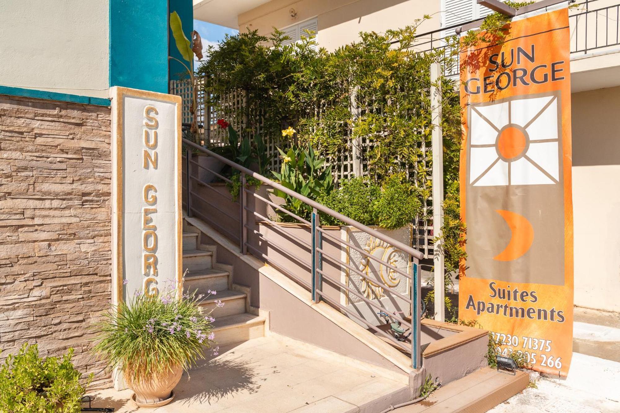 Aparthotel Sun George Finikounta Esterno foto
